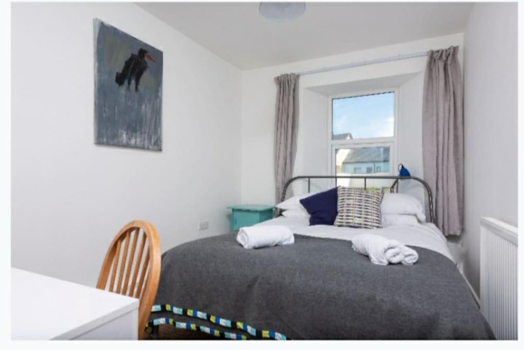 Beautiful And Bright !! Town/Harbour Apartment #2 펜젠스 외부 사진